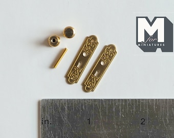 Maniglia In Miniatura In Peltro Con Cristallo E Chiave – Scala 1:12 – Per Case Delle Bambole
