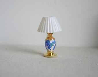Dollhouse Miniature Non-Working /"Multi Colored/" Lamp