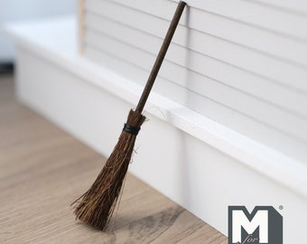 Dollhouse Miniature Garden Broom , Brush , Sweep 1:12 Scale 4-1/4 inch long - D068