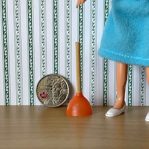 1:12 Miniature Toilet Plunger - G057