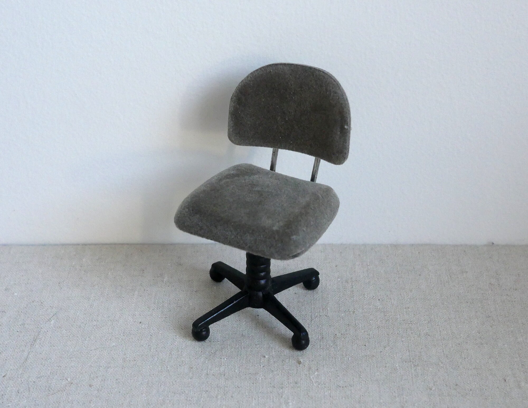 112 Dollhouse Miniature office chair Etsy
