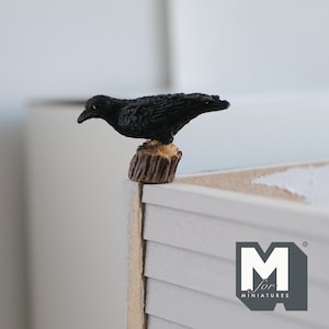 Miniature Crow 1:12 Scale Dollhouse Supplies Raven Animal Bird (cast resin) - H046