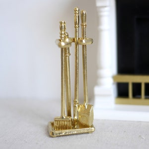 1:12 Puppenhaus Miniatur Kaminbesteck 4er Set - F020