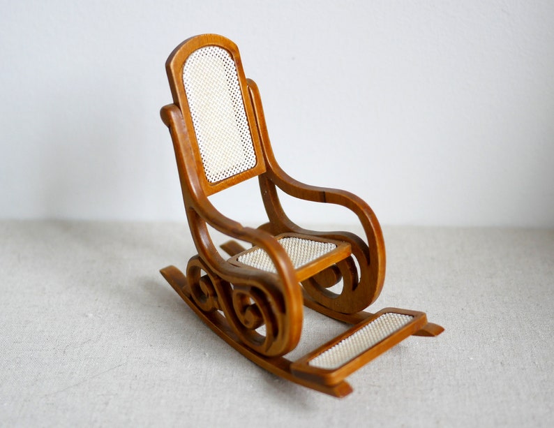 Dollhouse rocking chair dolls house furniture rocker 1 12th scale miniature