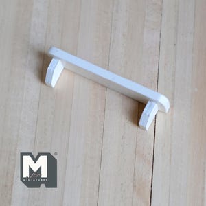 Dollhouse Parties Miniature Wandhalter 1:12 Wandregal 6,5 cm lang (Holz) (weiß) - H027