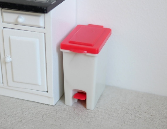 1//12 Dollhouse Miniature Kitchen Step on Wooden Bin Garbage Trash Waste Can El