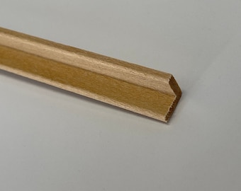 Dollhouse Supplies Ceiling Cornice Molding Miniature Molding 18 inch long - Y6