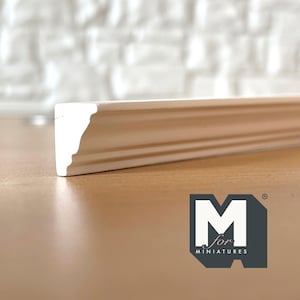 Miniature Classic Wood Cornice Molding for Dollhouse Ceilings, 18 inch long (white)