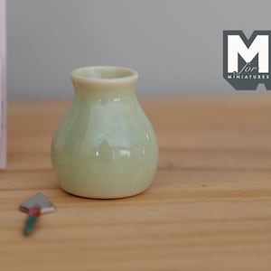 Dockhustillbehör Fairy Garden Keramikvas 1:12 Skala Miniatyr Blomkruka 3,5 cm hög (grön) - B102