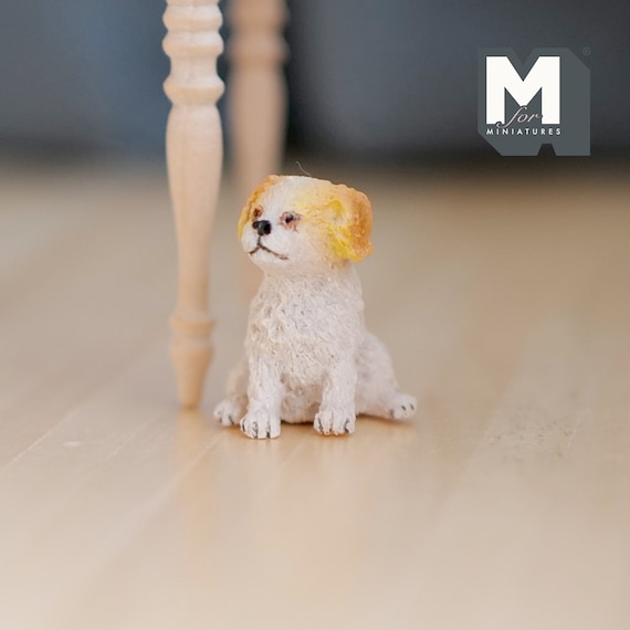 Miniature Sitting Labrador Puppy 1:12 Scale Diorama Dog 15/16 inch
