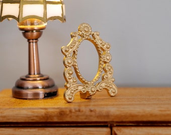 Dollhouse Supplies miniature photo frame dolls house photo 1 12th scale miniature - B053