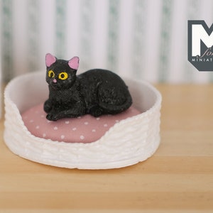 1:12 Dollhouse Miniature cat kitten 1 12th pet (Bed is not included) - C048