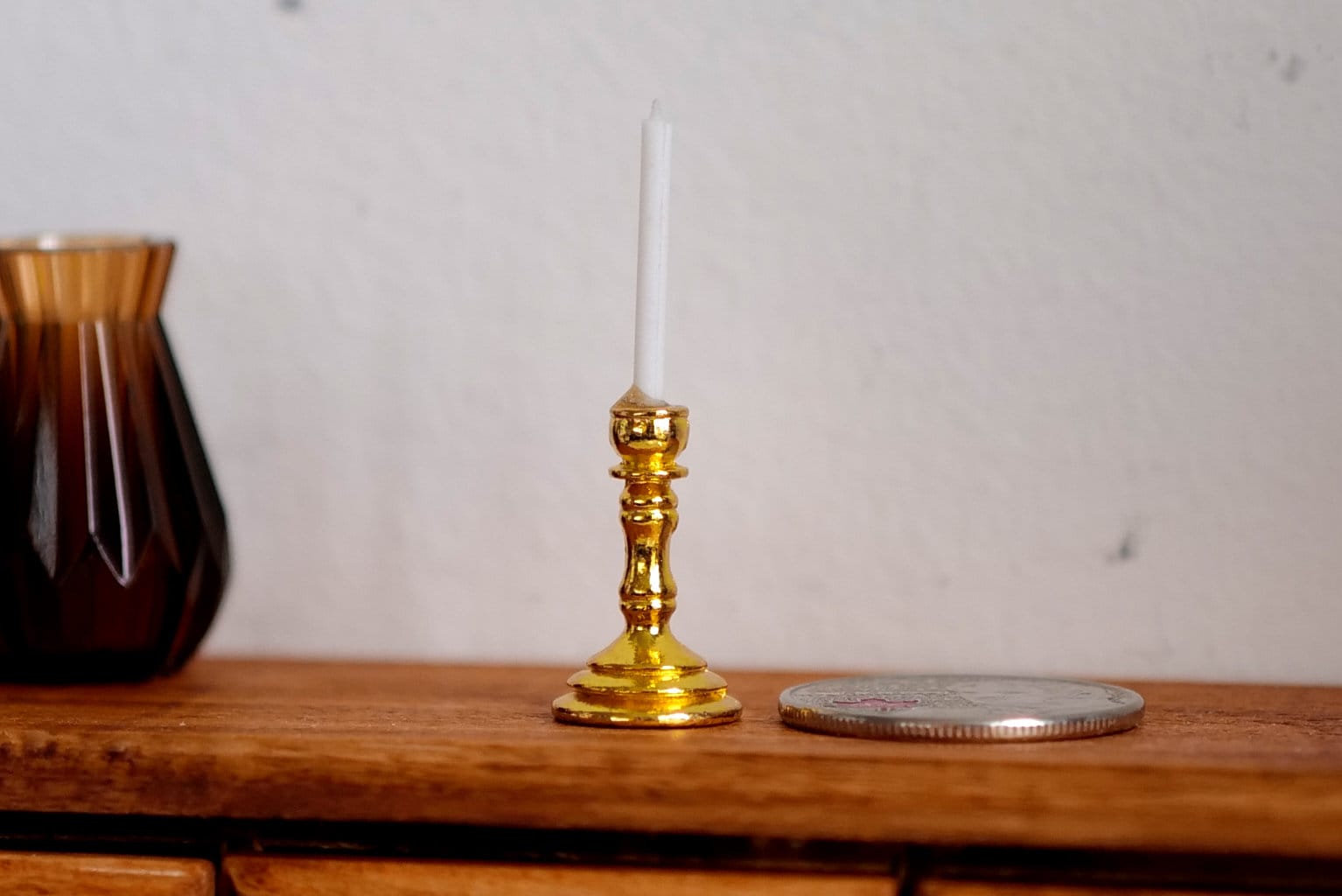 Poppenhuis Miniaturen – 2 Stuks 1:12 Kandelaar Met Kaarsen – Goud – Ideaal Voor DIY-scènes En Deco