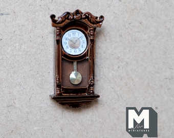 Dollhouse drop wall clock 1:12 scale miniature vintage style clock (brown) (non working) - B050