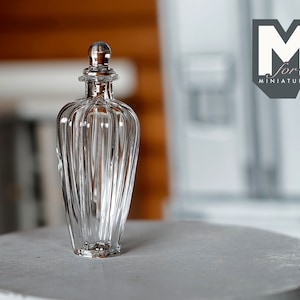 1:12 poppenhuisbenodigdheden miniatuur kleine doorzichtige glazen fles met deksel (A4)