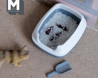Dollhouse Miniature Litter Box with Lid, Scoop, fake Poop and Sand - B034