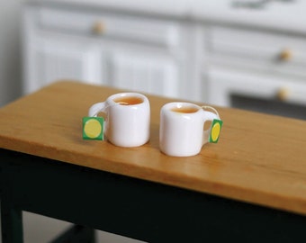 Tasse de thé miniature maison de poupée 2 tasses à l'échelle 1:12 - E083