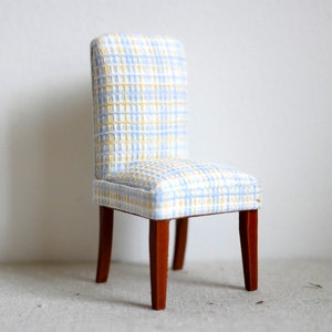 Dollhouse Supplies wooden dinning chair dolls house wood chair 1:12 scale miniature - D021