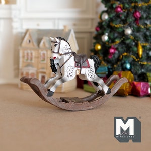 Dollhouse Supplies Rocking Horse , 1:12 Scale Miniature Trojan Horse with Long Hair (cast resin) - G077