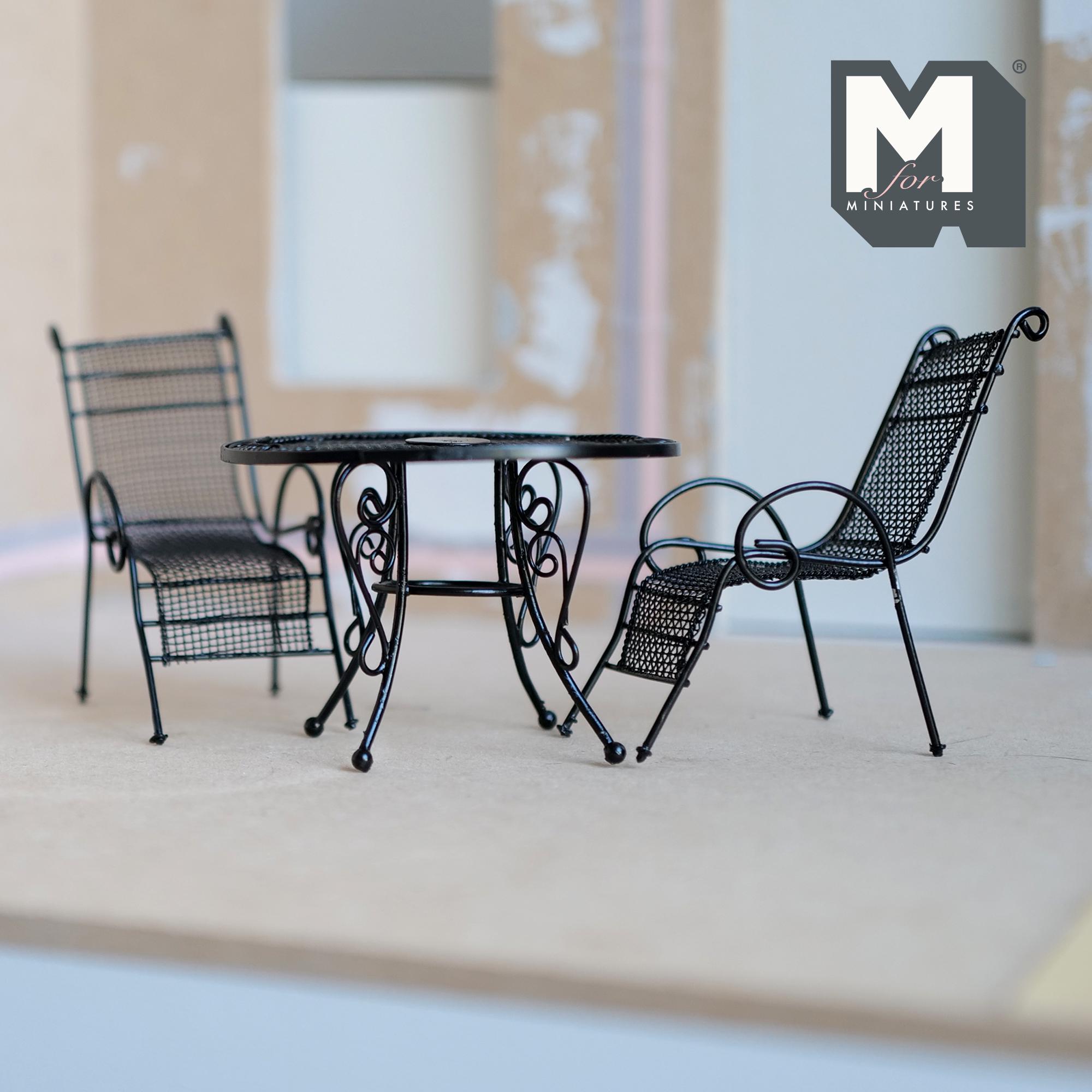 Barstoelen met metalen frame, barkrukken op toonbankhoogte voor café, bar, pub