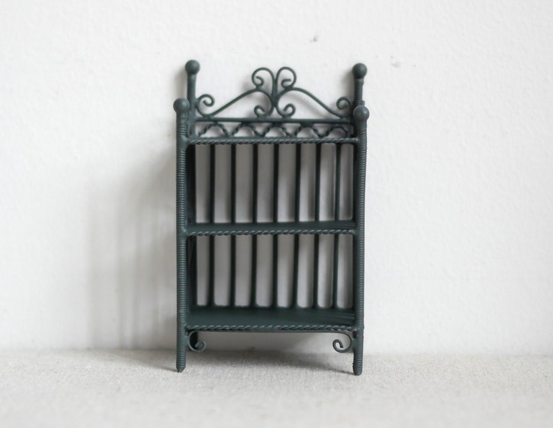 Dollhouse miniature Metal Dark Green kitchen Storage rack Miniature Baker/'s Rack C086 Dolls accessory
