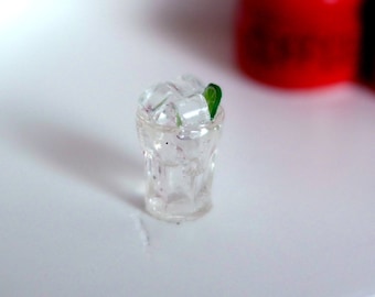1:12 scale Dollhouse miniatures glass of Lime Soda with Ice miniature beverage fountain drink - E085