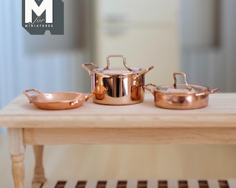 Miniature Cooking Pot and Pans 1:12 Scale Dollhouse Kitchenware Metal Pot and Pans with Lid 1-1/2 inch dia. Set of 3 (nickel plated) - A018