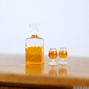 Miniatur Whisky Dekanter Set Weinflaschen Puppenhaus Schnaps 1 12th Miniatur Spirituosenflaschen 3er Set - H009
