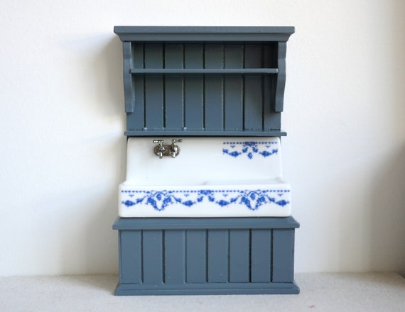 reutter porcelain dollhouse miniatures
