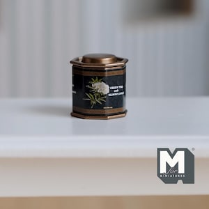 Miniatyr teburk 1:12 skala dockhus kök åttkantig blomburk med avtagbart lock 11/16 tum i diameter - H024