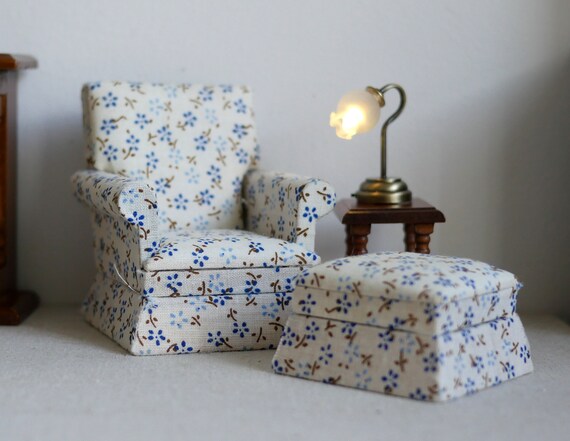 dollhouse armchair