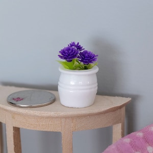 1:12 Miniature Small Plant Flowers and Leaves 13/16&quot; Tall - B066