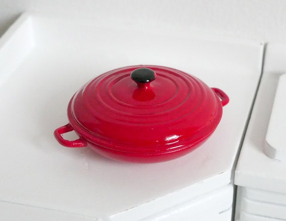 Le Creuset OVAL DUTCH OVEN Kitchen Dollhouse Miniature Toy 1:12