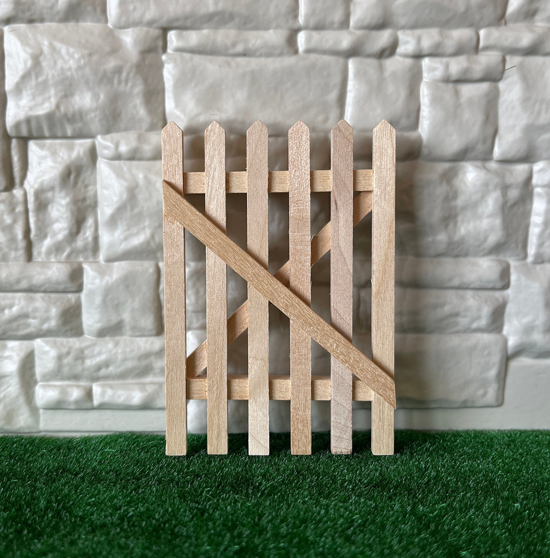 Tobacco Stick Fence