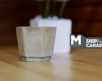 1:12 Dollhouse Miniature Clay Pottery Planter, clay flower pot gardening 1 12 scale miniature plants (Gray)- B068