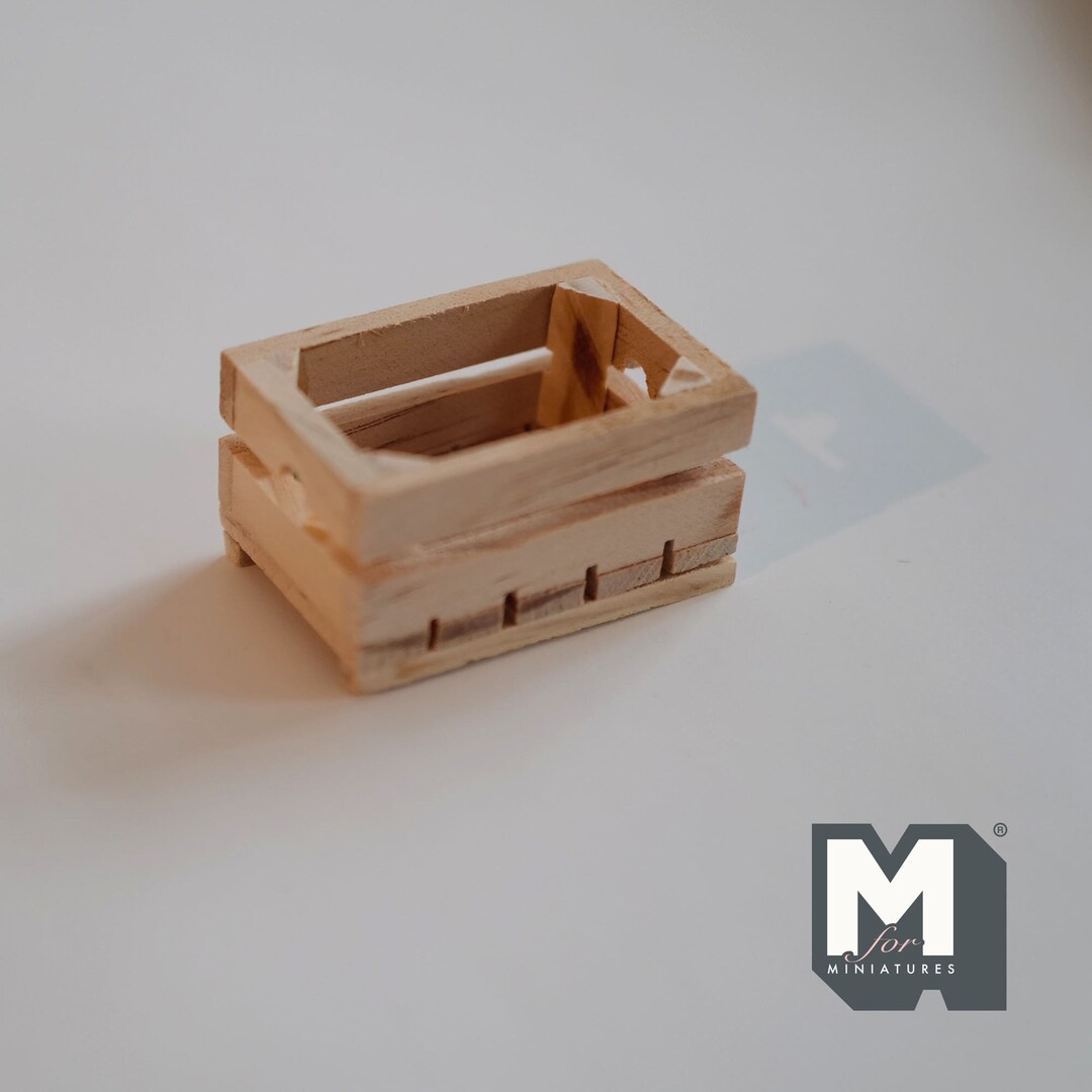 Scatola In Legno Decorata Con Miniature - Per La Casa E Per Te - D