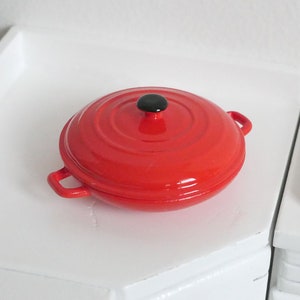 Dollhouse Supplies Miniature Metal Buffet Casserole cooking pot (orange) E045