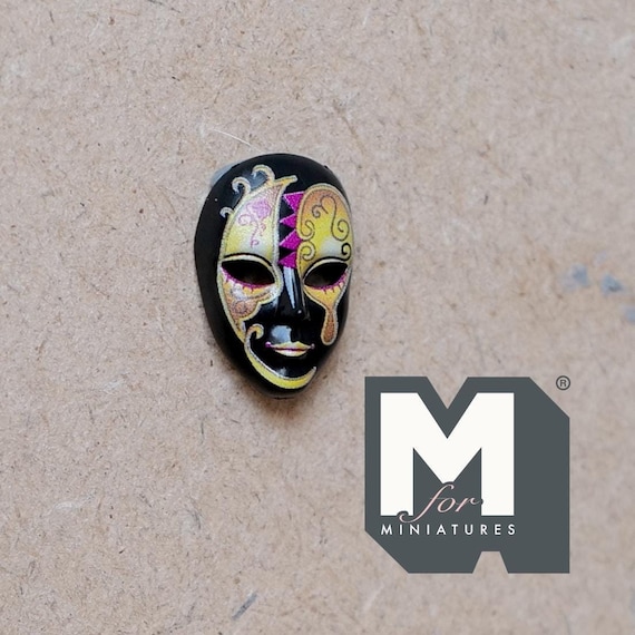 Miniature Venetian Mask Tear Drop 1:12 Scale Dollhouse Halloween Mask Wall Plaque 3/4 inch tall (plastic) - B048