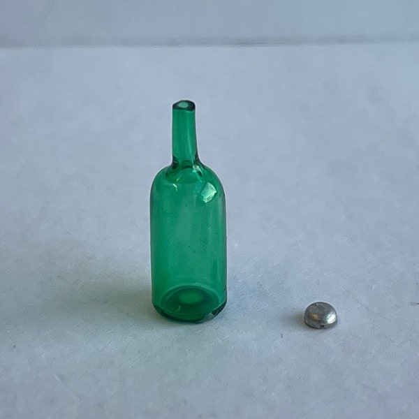 1:12 Dollhouse Miniature Small Clear Glass Bottle with Metal Cap - H041