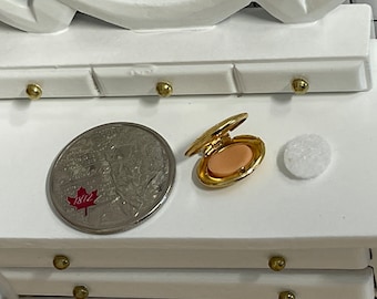 Miniature Clasp Opening Makeup Set , Cosmetics kit , Beauty set , Beauty box , 1:12 Scale Makeup vanity set - G059