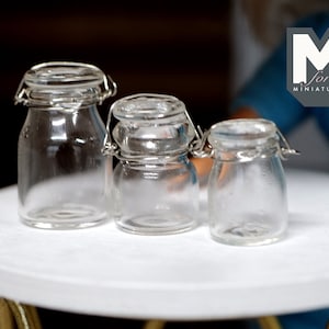 1:12 Dollhouse Miniature Round Canisters Jars Containers with Lids Set of 3 (can't open) - E091