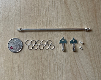 Miniature 1:12 In Metallo Nero Per Mobili Fai Da Te 2 Cerniere In Metallo Nero Per Case Delle Bambole - Scala 1:12, Lunghezza 3.5 Cm Aperte, Con 8 Spille Spille Per Miniature Tumdee - Foto 4