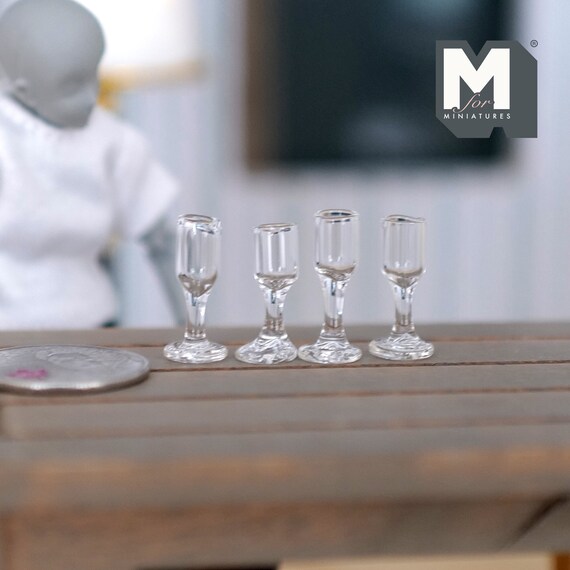 Puppenhaus-Zubehör: 4 Leere Weingläser Im Maßstab 1:12 – Miniatur-Esszimmer-Deko Für Puppenhäuser & Dioramen