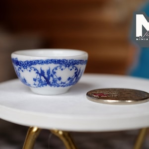 Dollhouse Miniature Bowl, Salad Bowl - 3cm(W) x 1.3cm(H) - A030