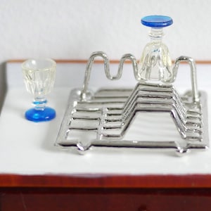 1:12 scale Dollhouse Supplies miniature Dish Rack - F061