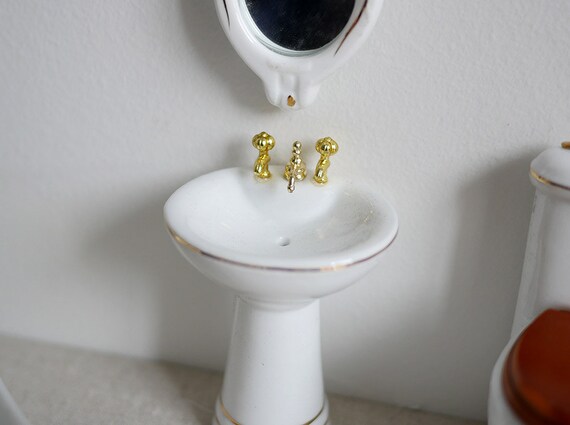 Dollhouse Bathroom Set Dolls House 5 Piece Bath Tub Faucet Etsy
