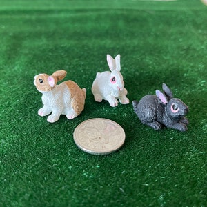 1:12 Conjunto de 3 coelhinhos em miniatura, coelhos em miniatura, lebre em miniatura, coelho branco, coelho preto, coelho marrom - (estilo C) - C053