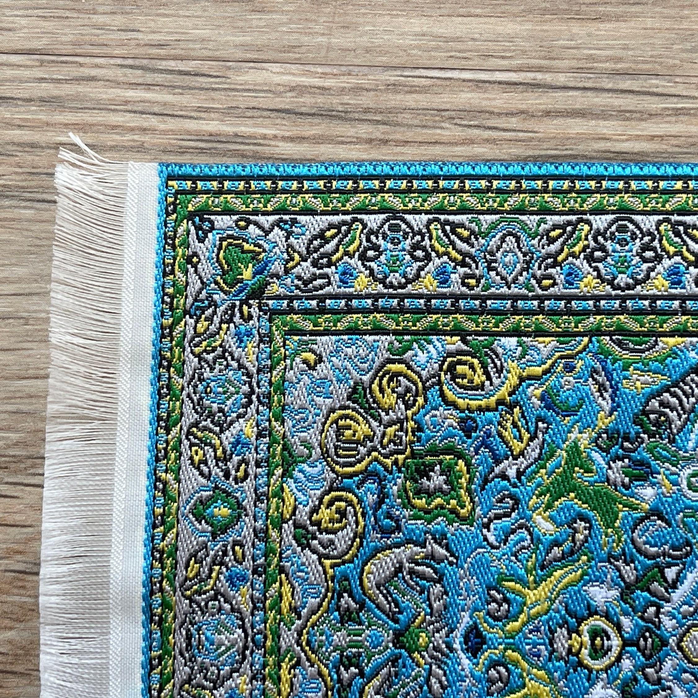 Poppenhuistapijt 1:12 – Zijden Miniatuurtapijt – 16x10 Cm – Voor Woonkamer & Slaapkamer – Lenteontwerp