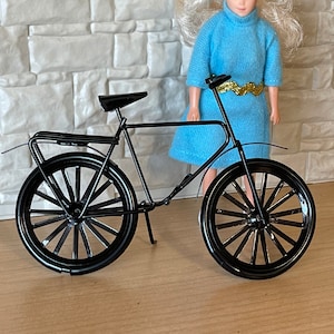1:12 Miniature Metal Leisure Bicycle Black Bike with Fixed Handlebars and Pedals - G097