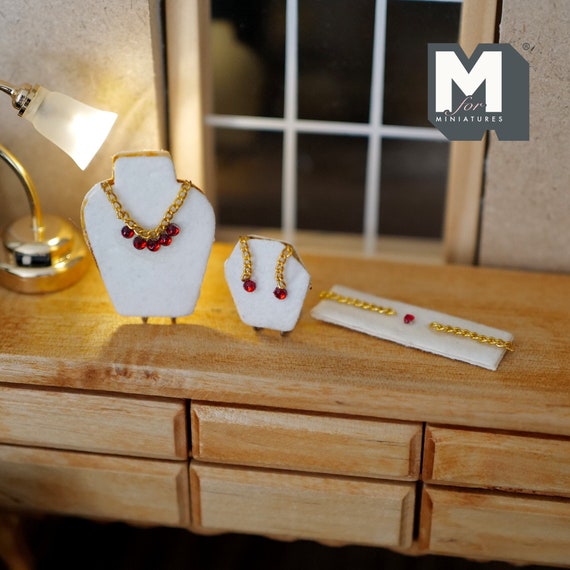 Dollhouse miniature jewelry, 1:12 scale